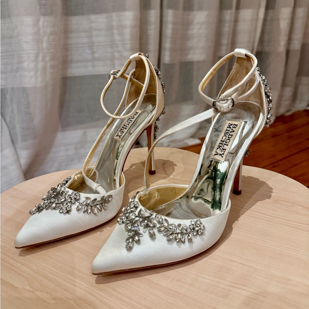 Badgley Mischka heel